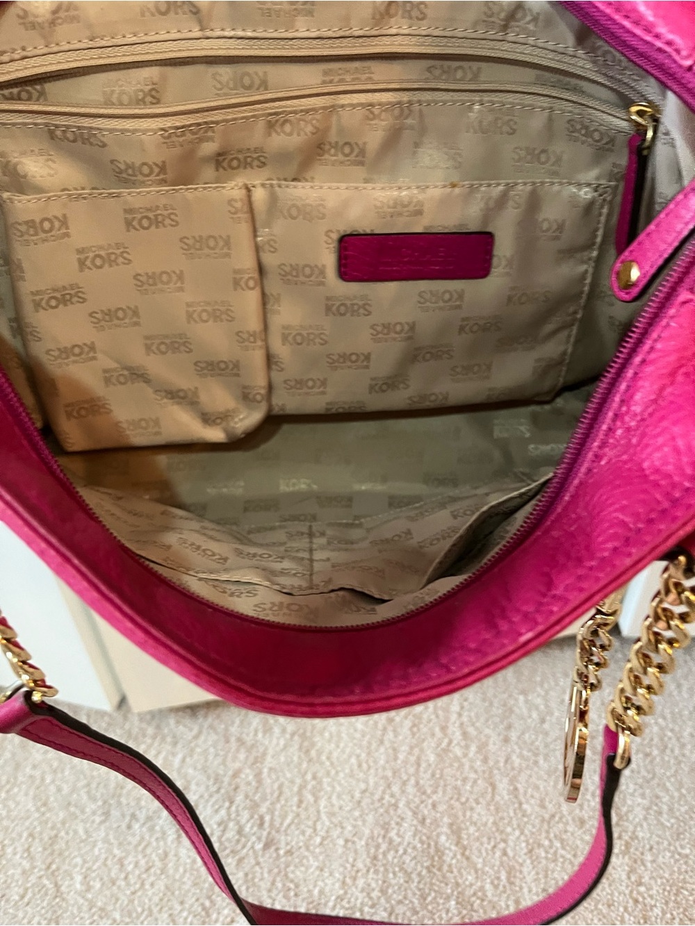 Michael Kors Fuchsia Leather Tote with Gold Chain Details - Picture 4 of 15